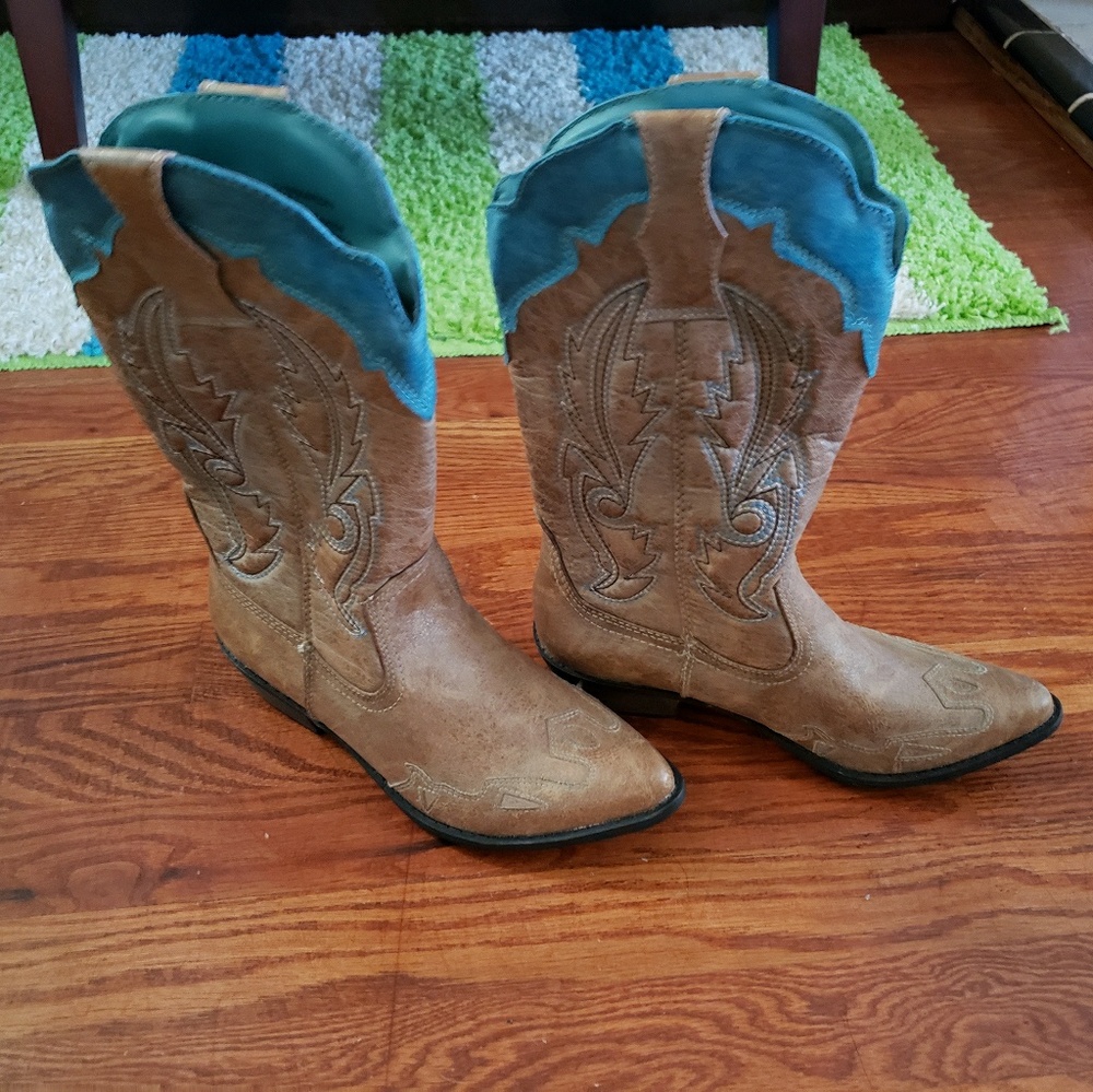 Coconut Matisse Boot